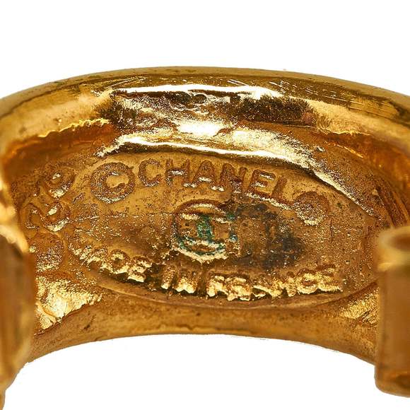 CHANEL CHANEL Earrings - Picture 3 of 8